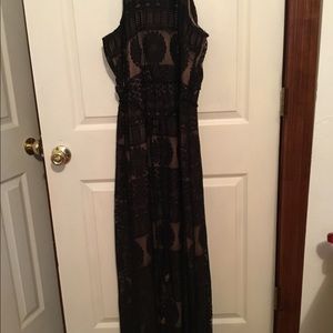 Women dress